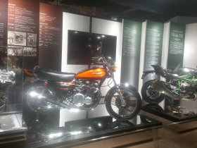 カワサキワールド