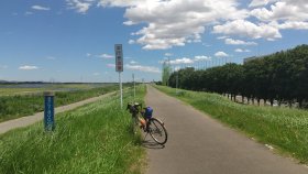 利根川自転車道