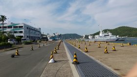 フェリー乗り場