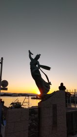 初日の出(羽衣橋）