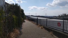 国道1号バイパス側道