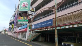 ニコニコカプセルホテル