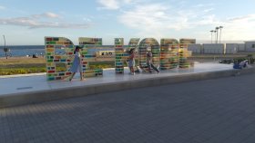 BE KOBE　須磨海浜公園