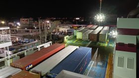 ジャンボフェリー