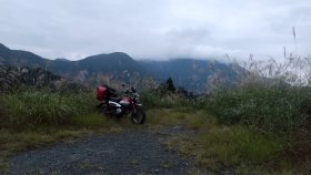 国見峠　途中の景勝幕営地