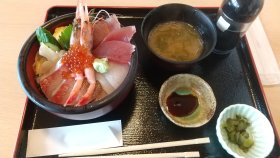 道の駅海テラス　昼飯