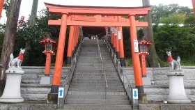 高屋稲荷神社