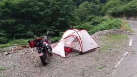 幕営　登山口まで２ｋｍ地点